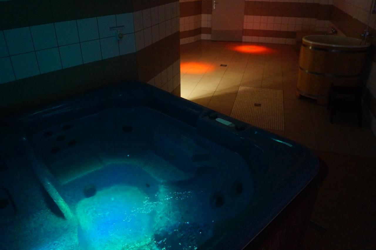 Centrum Sportu I Rekreacji Sępólno Krajeńskie エクステリア 写真